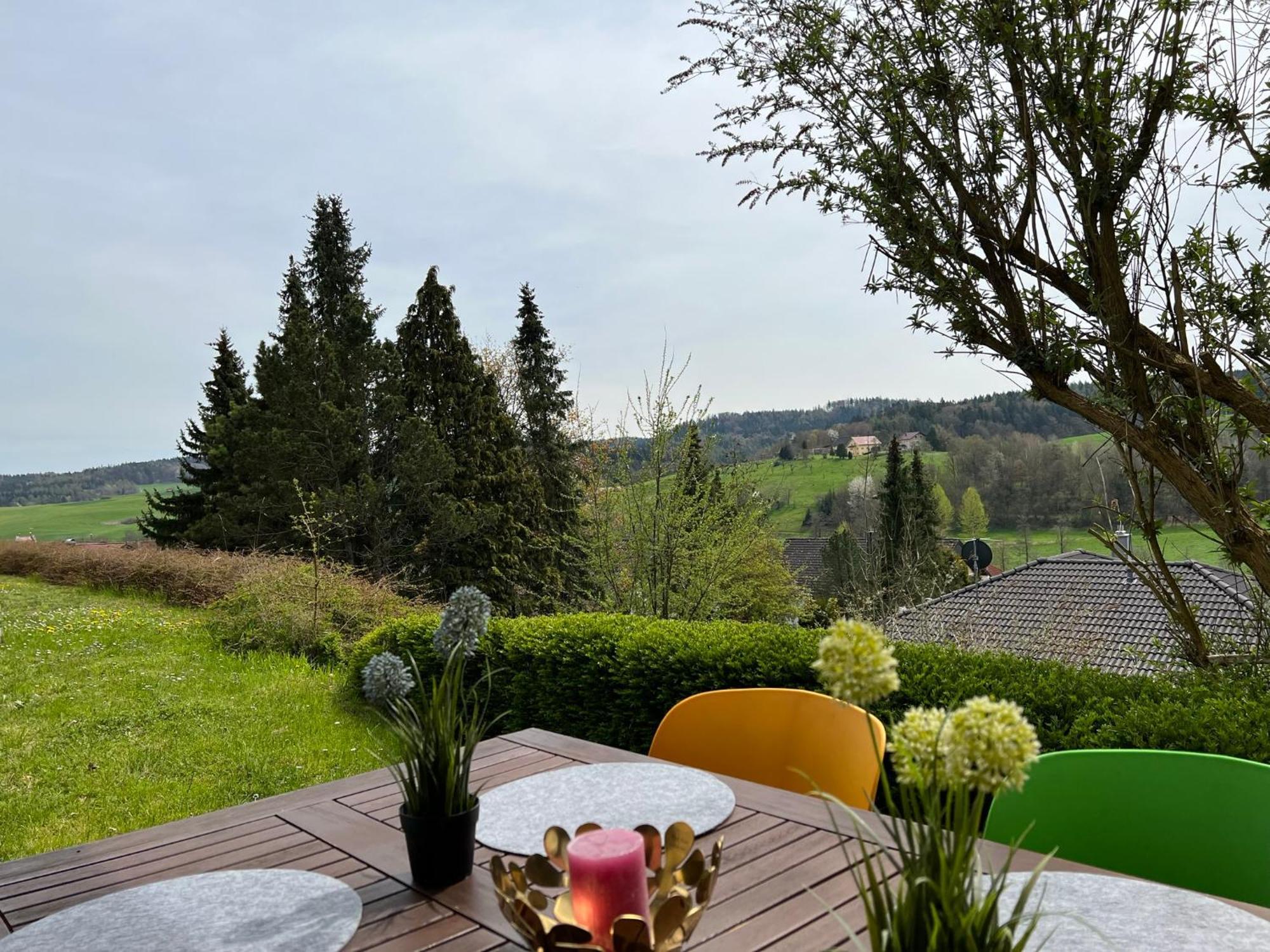 Schoene Ferienwohnung In Stockach Exteriör bild